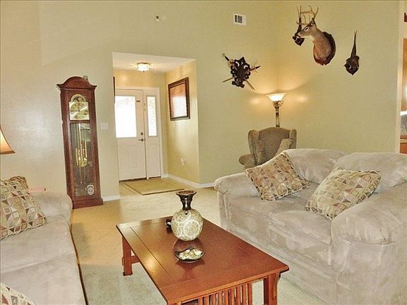 4th image of 2474 Houston Cir