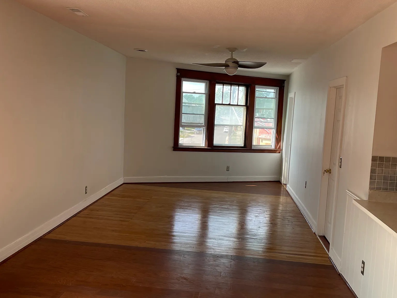 4 bed, 1700 sqft, $1,750 — Photo 3