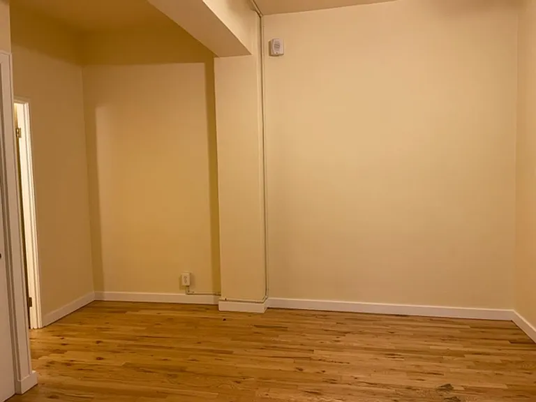 Washington Plaza Apartments — Photo 53