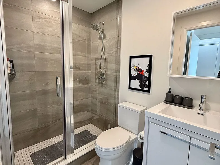 212 King William St #603 — Photo 13