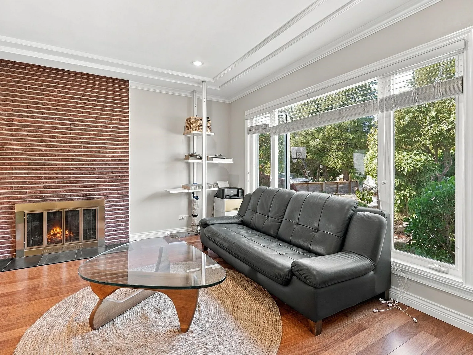 3 bed, 2498 sqft, $6,350 — Photo 3