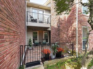 7510 Holly Hill Dr APT 124, Dallas, TX 75231