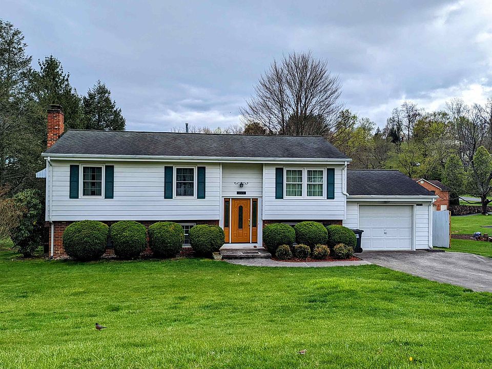 1st image of 265 Camelia Dr
