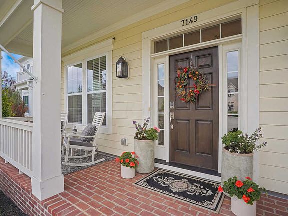 3rd image of 7149 Emmet Row Ln