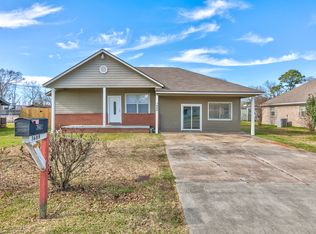 3608 Park Dr, Nederland, TX 77627