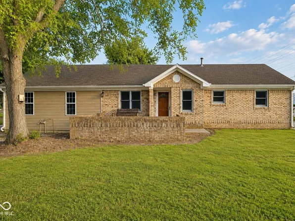 1235 Indianapolis Rd, Mooresville, IN 46158