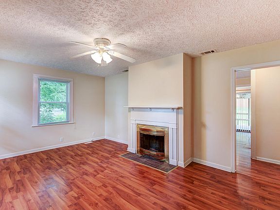 5th image of 2307 NE Coker Ave