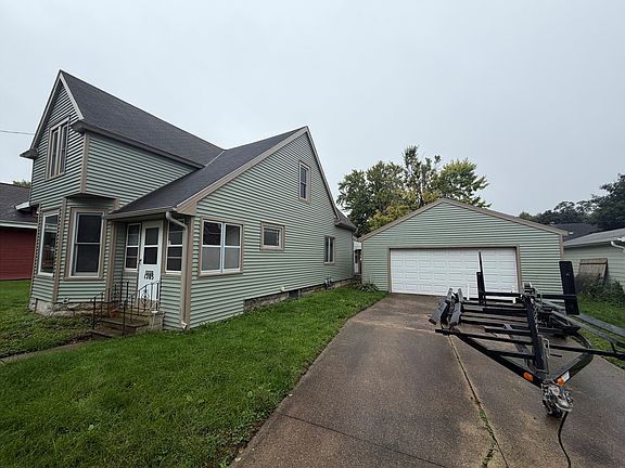 2nd image of 1205 Main Ave