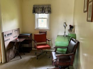 143 Barnes Rd #1, West Sand Lake, NY 12196