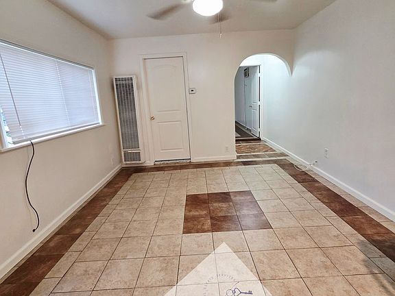 3rd image of 4013 Rowland Ave #4017-1/2