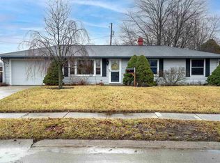 3427 Collegiate Ct, Fort Wayne, IN 46805