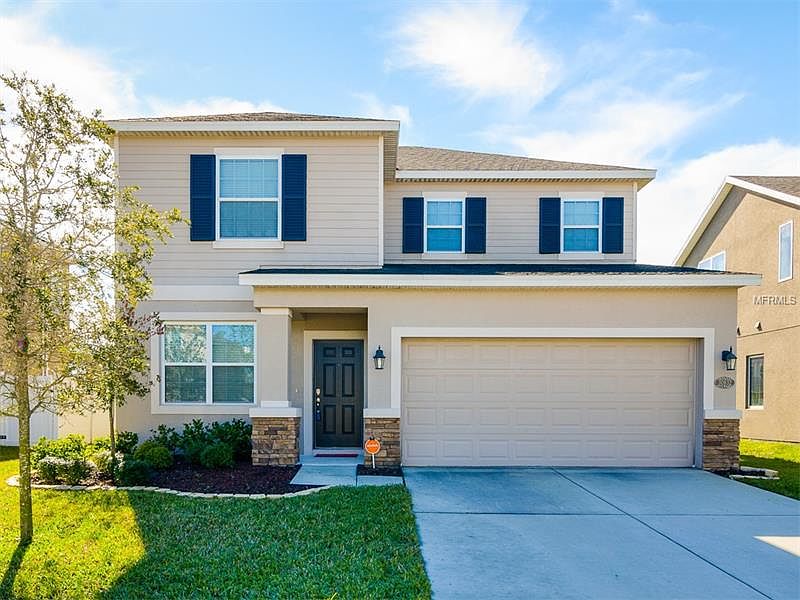 1st image of 30632 Totteridge Pl