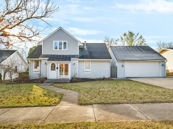 427 Johnson Ave, Morris, IL 60450