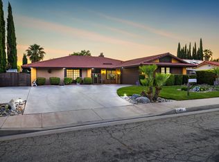 43463 Sierra Vista Dr, Lancaster, CA 93536