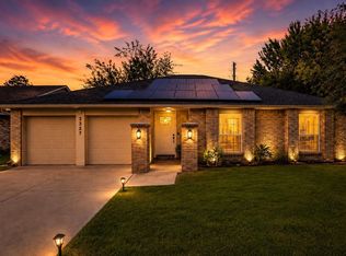 3327 Honey Creek Dr, Houston, TX 77082