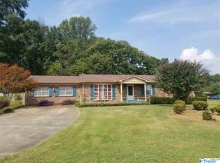 4120 Darby Ct NW, Huntsville, AL 35810