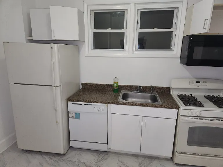 5401 Ready Ave #1 — Photo 1