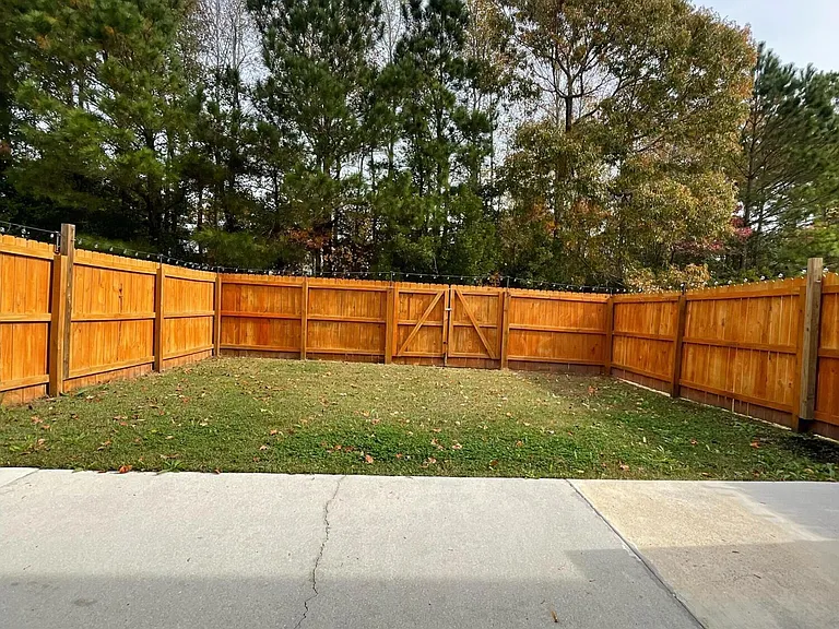 160 Kelly Cir — Photo 18