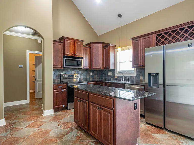 308 Forest Creek Dr #100 — Photo 7