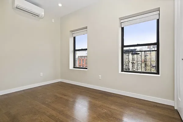 Rented by REAL New York | media 10