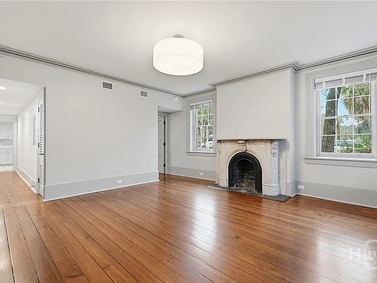 E McDonough St — Photo 14