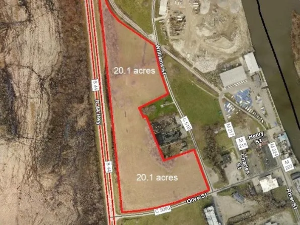 Williams St, Grand River, OH 44045