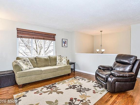 4th image of 5911 Vernons Oak Ct