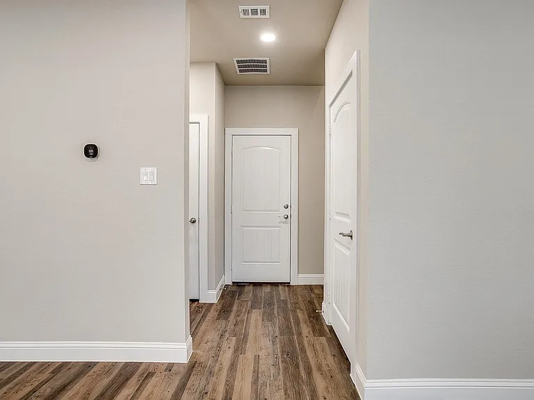 Stone Lake Townhomes — Photo 7