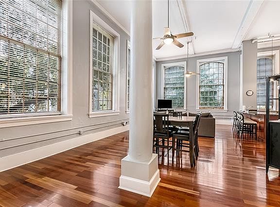 5th image of 920 Poeyfarre St APT 204