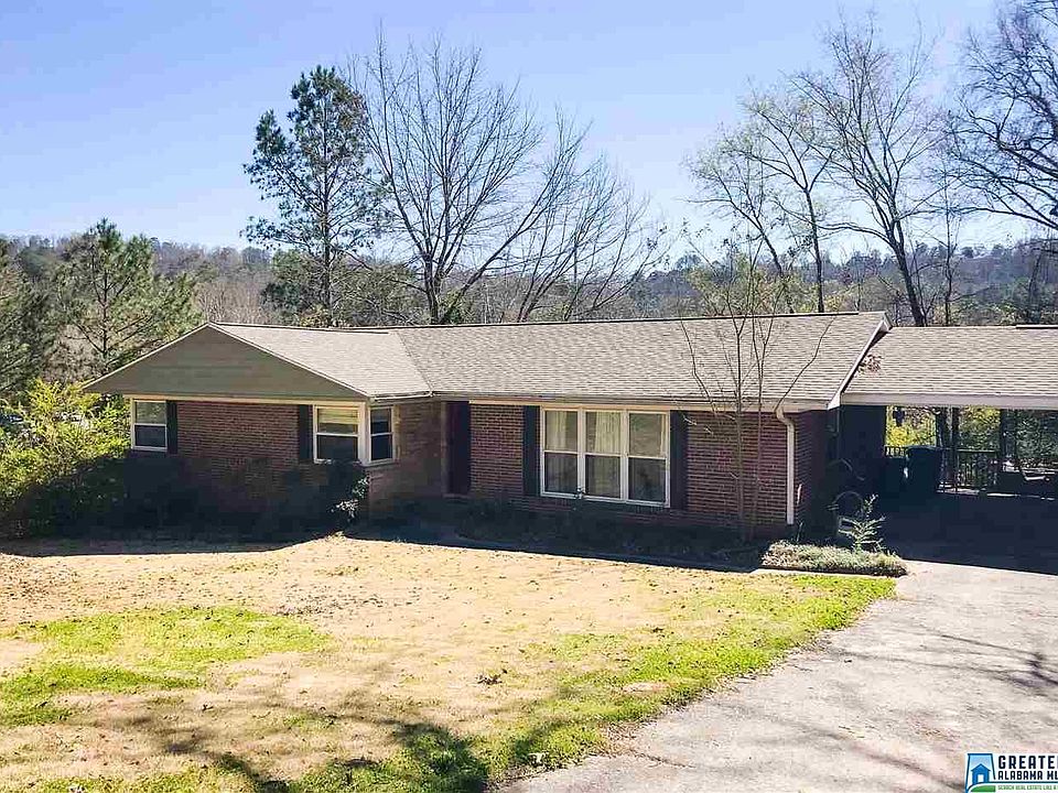 2nd image of 111 Lakeview Dr