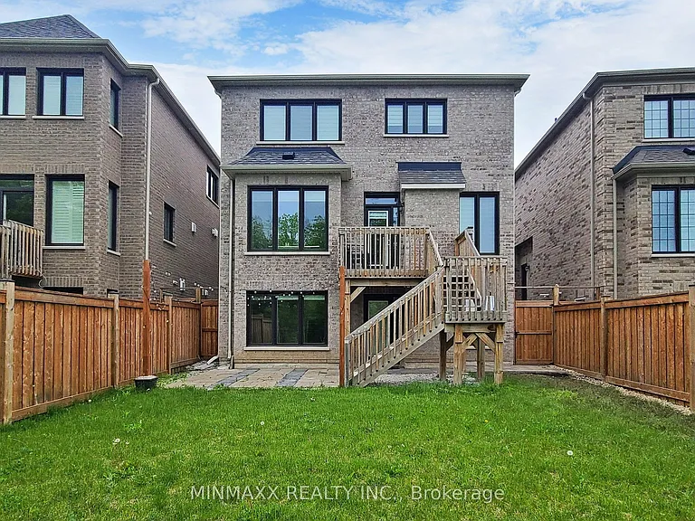 465 Thornborrow Ct — Photo 33