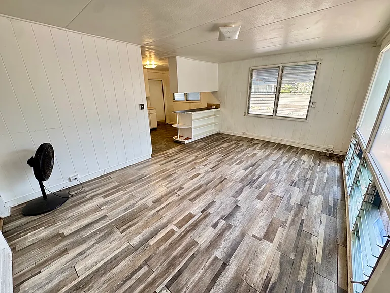 86-313 Puhawai Rd — Photo 3