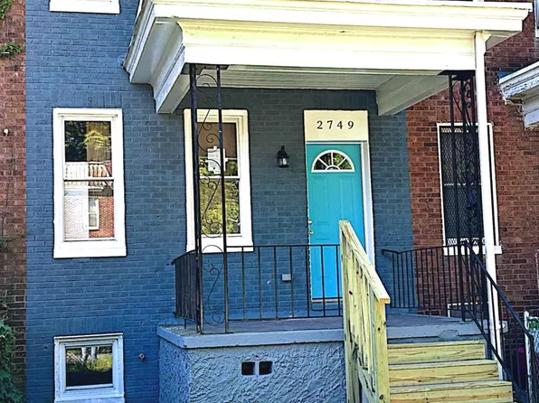 2749 Baker St, Baltimore, MD 21216