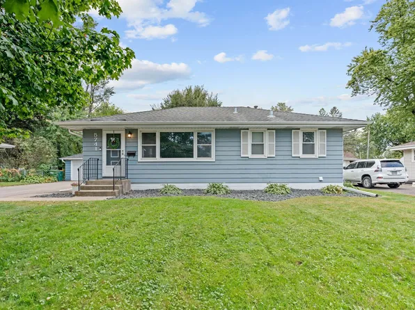 5741 Perry Ave N, Crystal, MN 55429