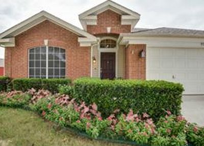 326 Georgian Oak Ct, Lake Dallas, TX, 75065