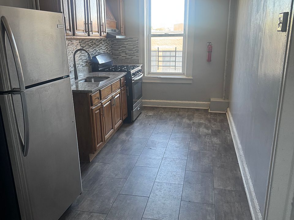 1st image of 239 Beacon Ave APT 12