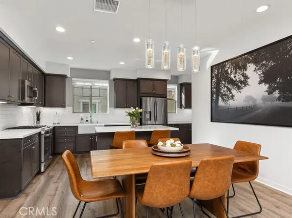 335 Vintage Way, Tustin, CA 92780