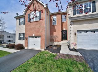 111 Stone Hill Dr, Pottstown, PA