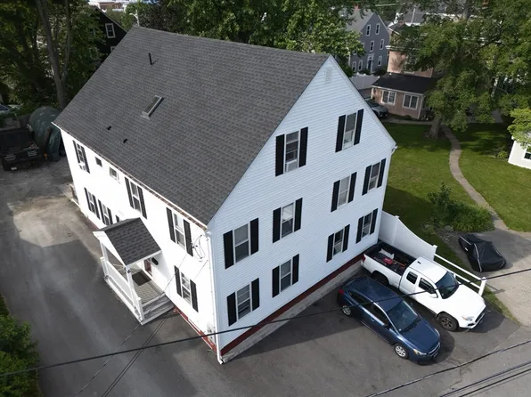 4 Lincoln Ct #4, Amesbury, MA 01913