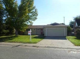 9950 Redstone Dr, Sacramento, CA