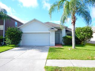 27801 Breakers Dr, Zephyrhills, FL 33544