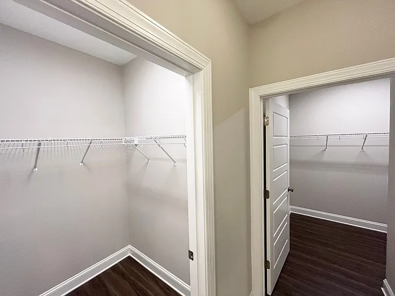 1002 Greatland Rd — Photo 15