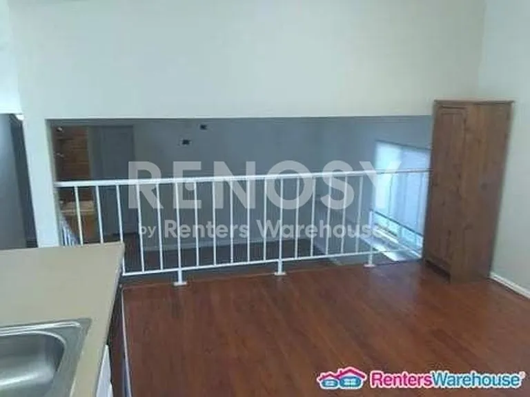 11470 Jay St — Photo 6