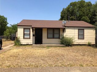 2517 Rattikin Rd, Fort Worth, TX 76105