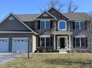 913 Riparian Dr, Falling Waters, WV 25419