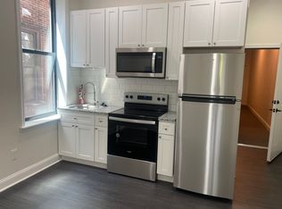 2226 Spruce St APT 2C, Philadelphia, PA 19103