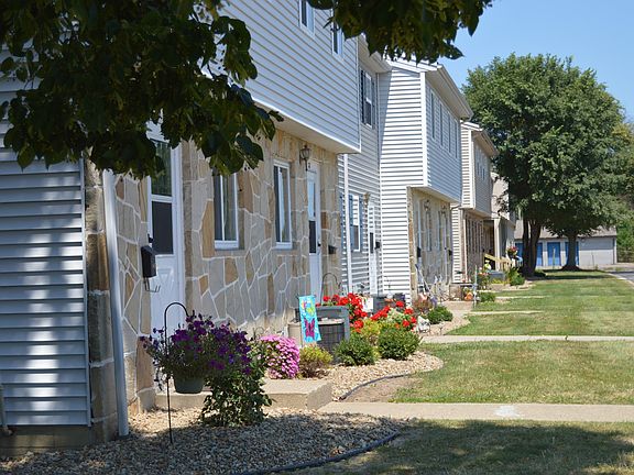 5th image of 2230 S Raccoon Rd #D7cc6e457