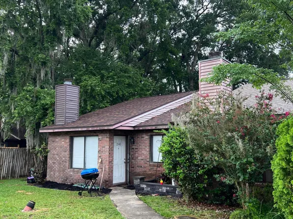 1540 Franklin Cir, Holly Hill, FL 32117