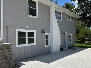 1915 5th St SW #1, Rochester, MN 55902