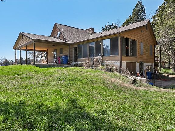 3rd image of 4455 Cedar Tree Ln